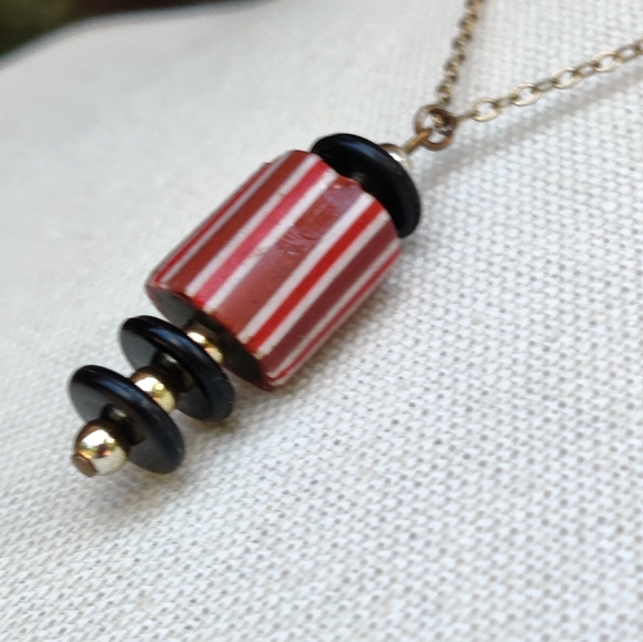 Vintage polymer clay and onyx disc necklace - Picture 4 of 5